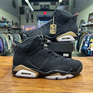 Size 10 - Jordan 6 Retro Defining Moments DMP 2020 Worn Once OG All
